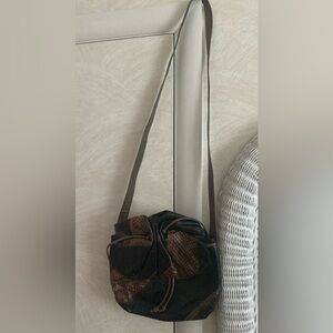 Robert Bestien handbag